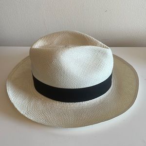 Panama hat size 57